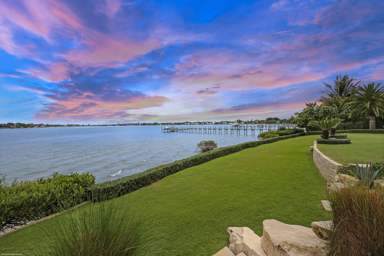 5241 Pennock Point Road Jupiter, FL 33458 - Photo 3 of 51 Water views