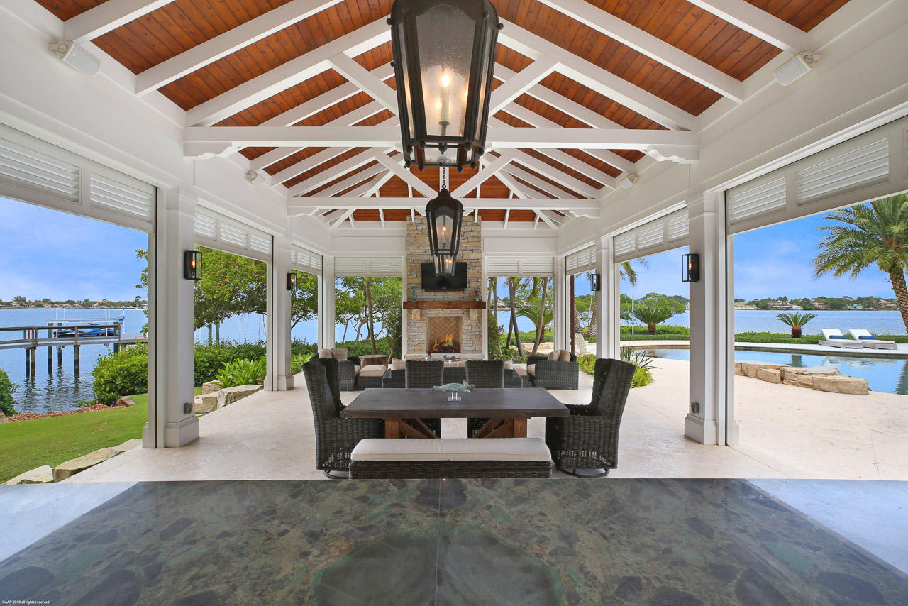 5241 Pennock Point Road Jupiter, FL 33458 - Photo 27 of 51 Loggia