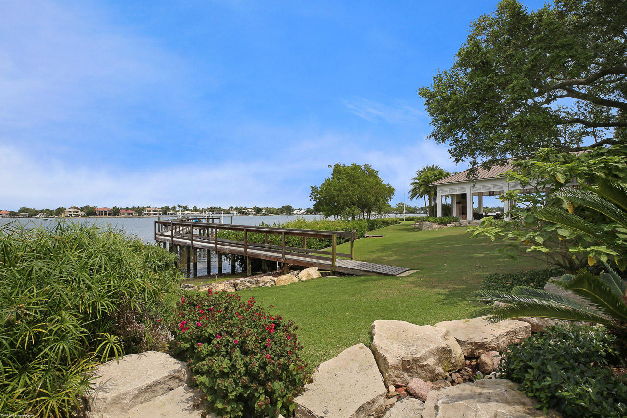 5241 Pennock Point Road Jupiter, FL 33458 - Photo 47 of 51 Dock