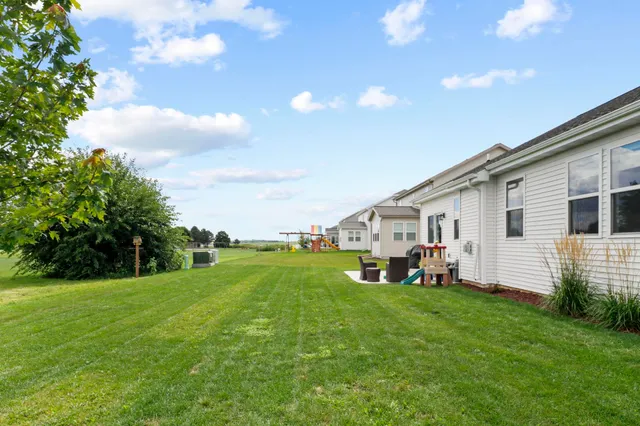 $625,000 | 2753 Wayfair Street, Fitchburg, WI 53711