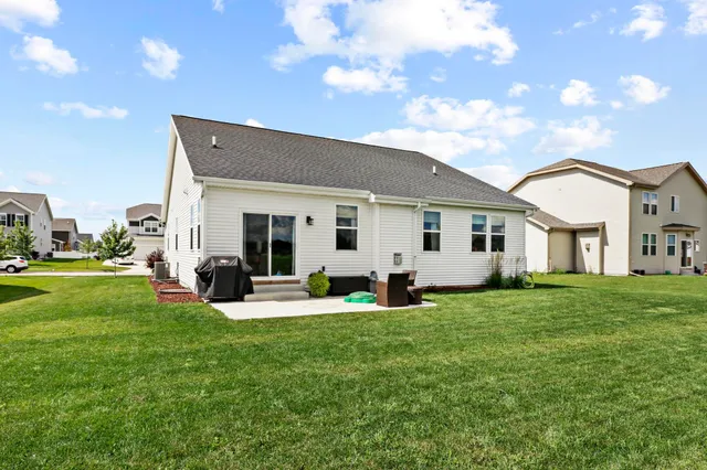 $625,000 | 2753 Wayfair Street, Fitchburg, WI 53711