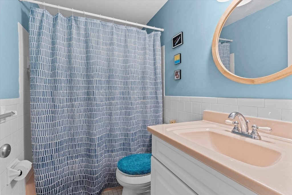 25 Clark's Road, Unit 204 Amesbury, MA 01913 - Photo 12 of 15 Gallery Image 12