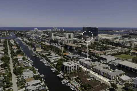 an view of a city
