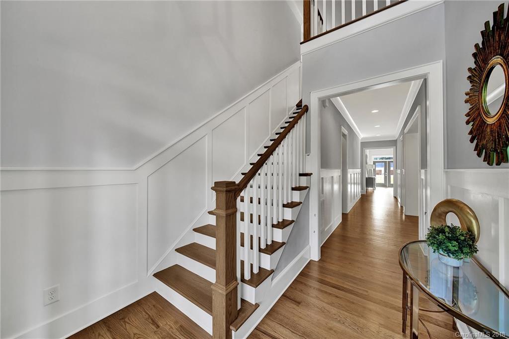 4352 Walker Road Charlotte, NC 28211 - Photo 3 of 31 Gallery Image 3