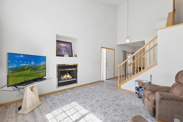 $256,400 | 7635 Lachman Avenue Northeast, Otsego, MN 55301