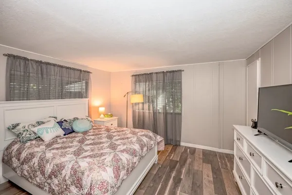 $220,000 | 21216 Blue Curl Way, Unit 212, Canyon Country, CA 91351