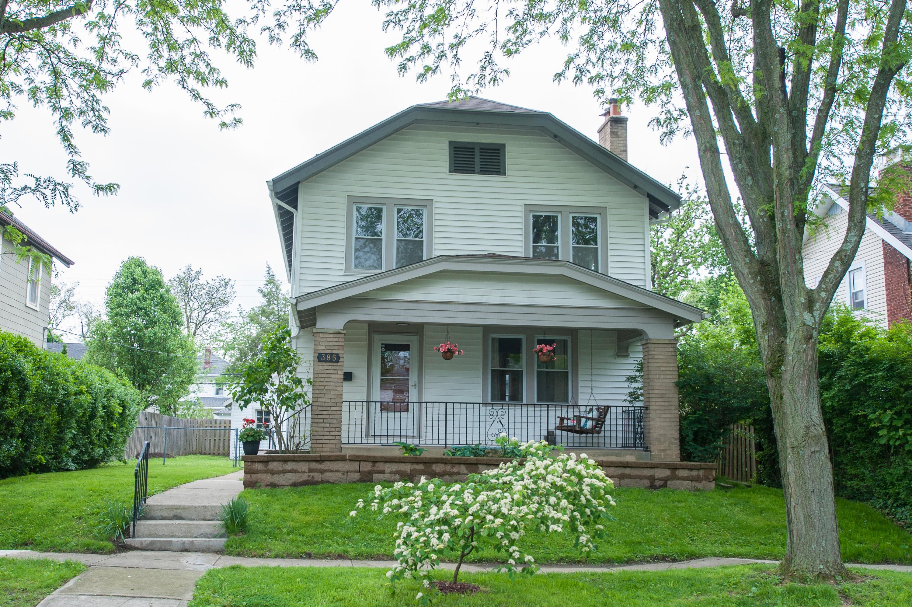 385 Tibet Road Columbus, OH 43202 - Photo 2 of 41