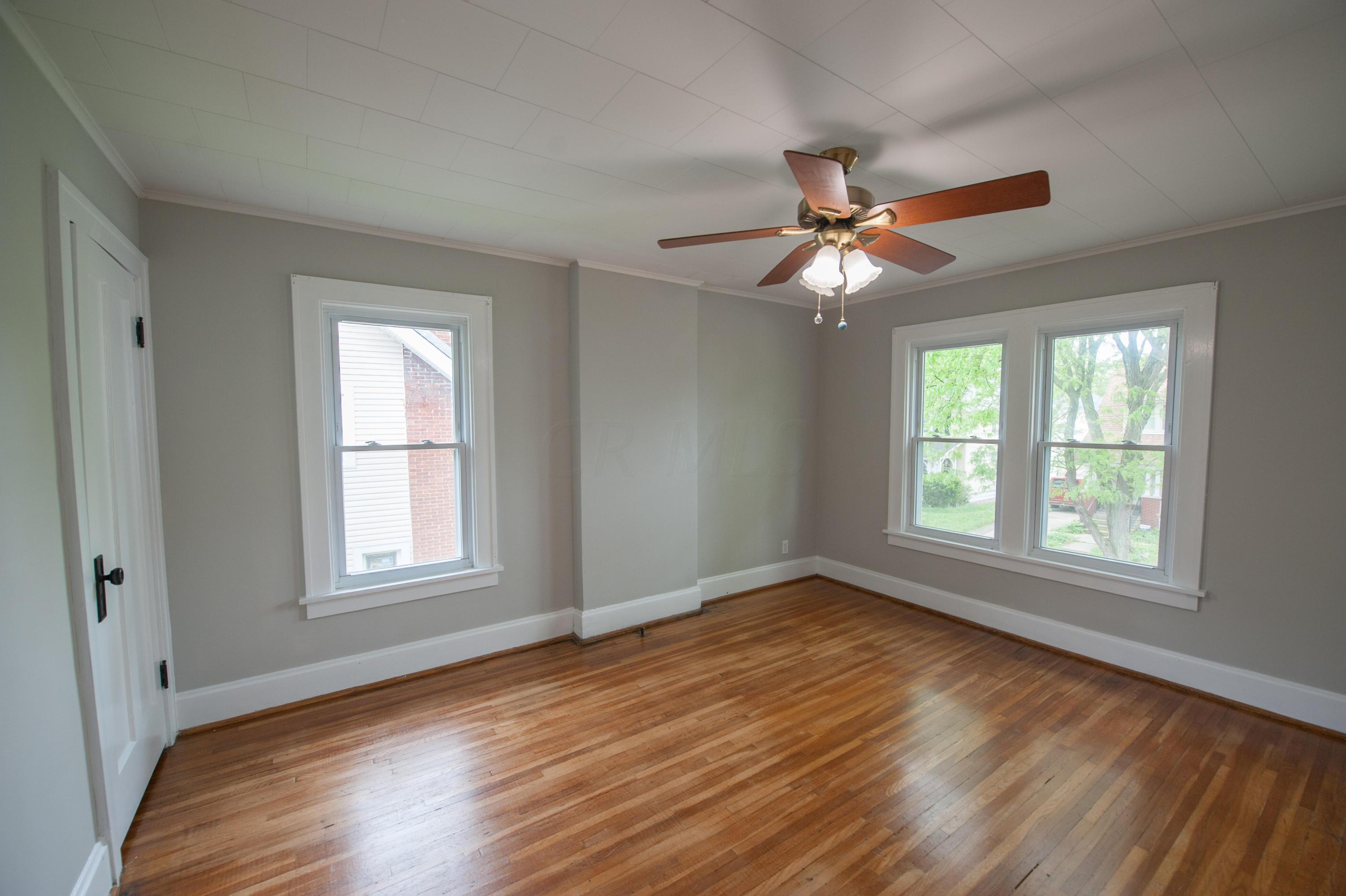 385 Tibet Road Columbus, OH 43202 - Photo 23 of 41