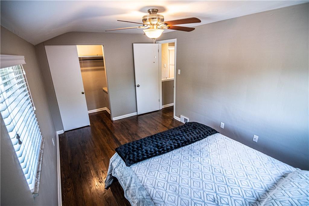 718 McCoy Road McKees Rocks, PA 15136 - Photo 11 of 15 Gallery Image 11