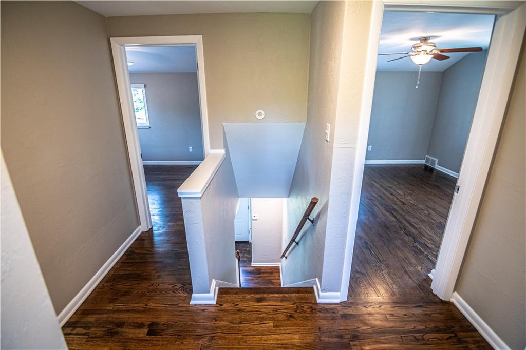 718 McCoy Road McKees Rocks, PA 15136 - Photo 8 of 15 Gallery Image 8