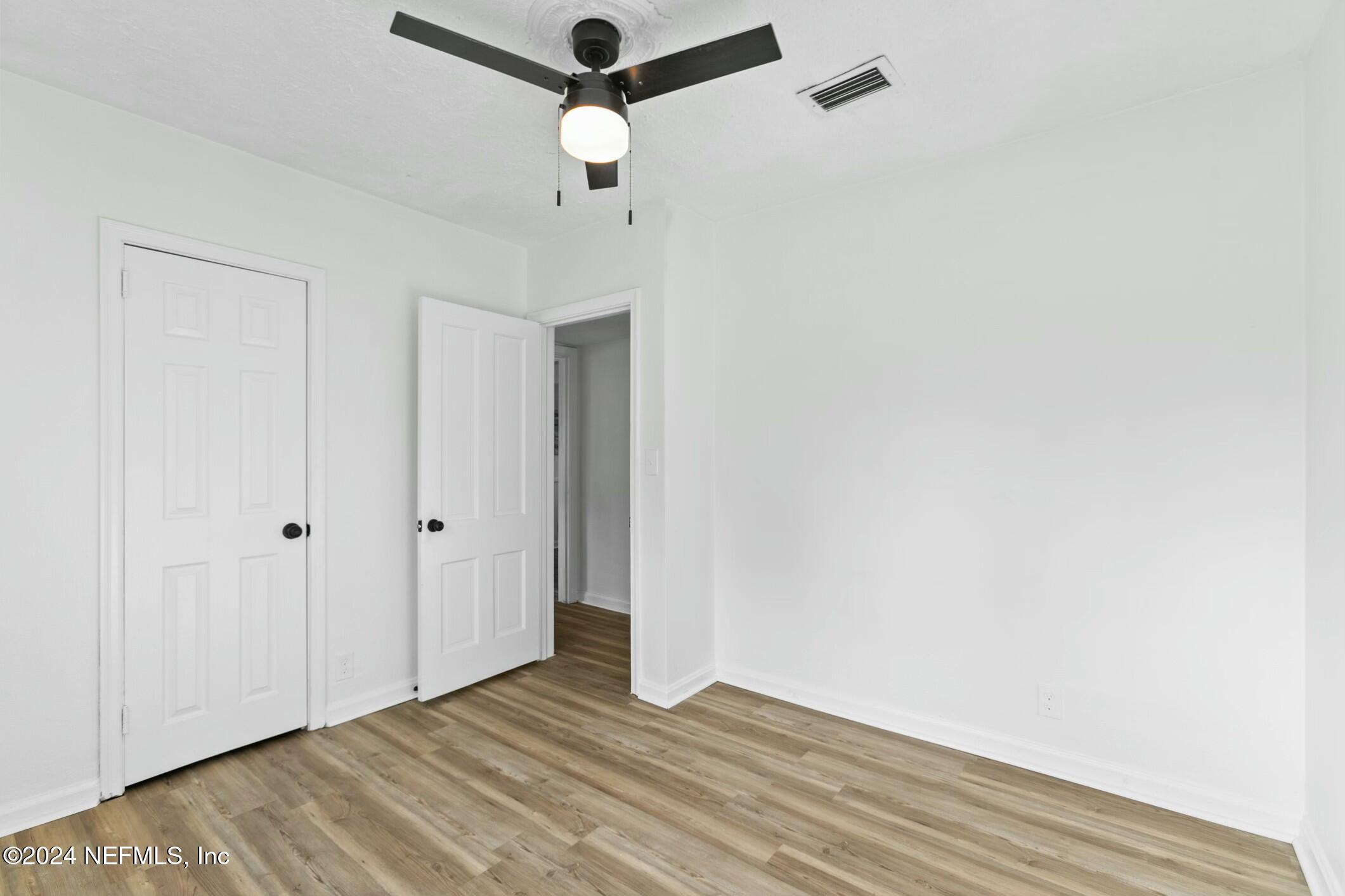 4895 Riverdale Road Jacksonville, FL 32210 - Photo 27 of 47 tempImage6kH36S