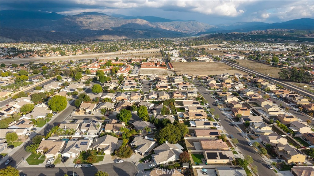 236 Jam Street Hemet, CA 92544 - Photo 34 of 36 a view of city