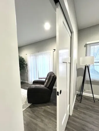 $223,000 | 413 South Moore Street, Clinton, IL 61727