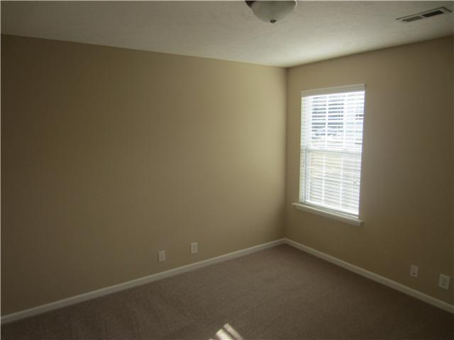 1092 Woodall Road Lebanon, TN 37090 - Photo 10 of 12 Gallery Image 10