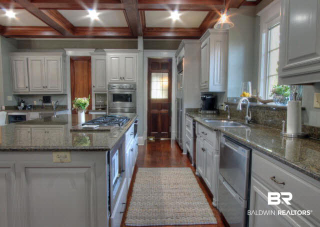 115 Oak Avenue Fairhope, AL 36532 - Photo 21 of 45 kitchen