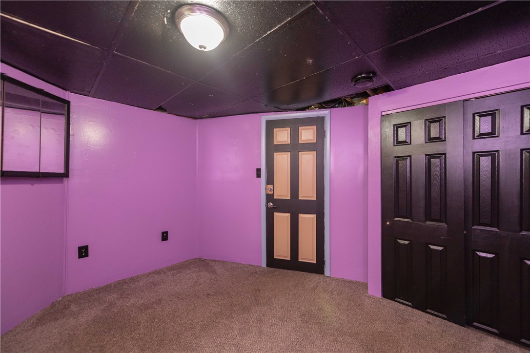 140 Abbott Street Rochester, NY 14606 - Photo 33 of 41