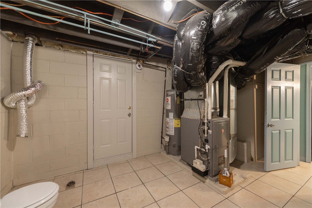 140 Abbott Street Rochester, NY 14606 - Photo 35 of 41