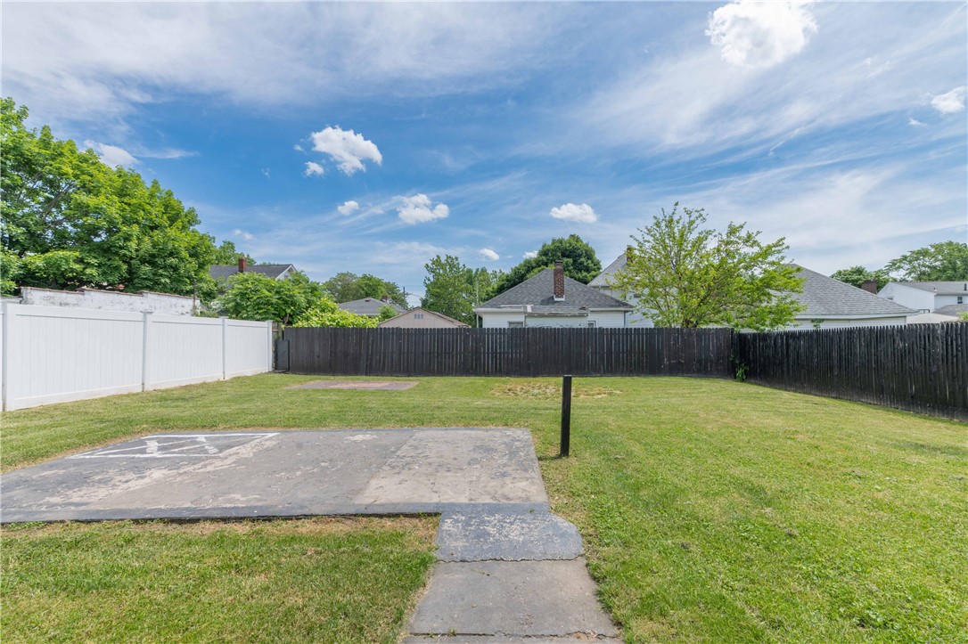 140 Abbott Street Rochester, NY 14606 - Photo 36 of 41