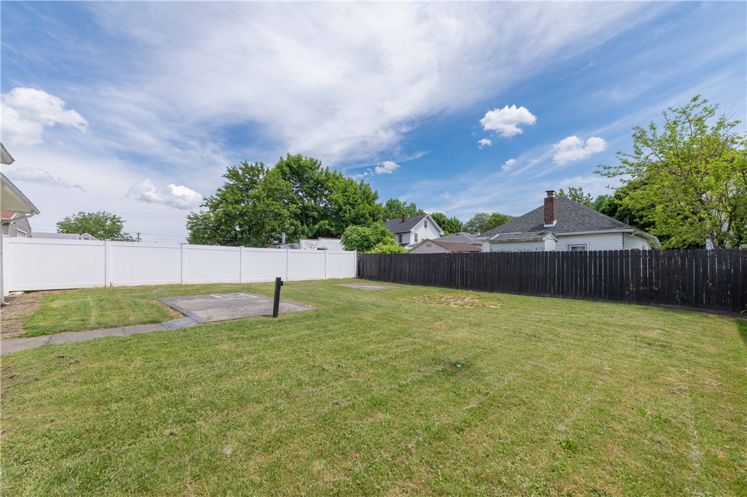 140 Abbott Street Rochester, NY 14606 - Photo 38 of 41