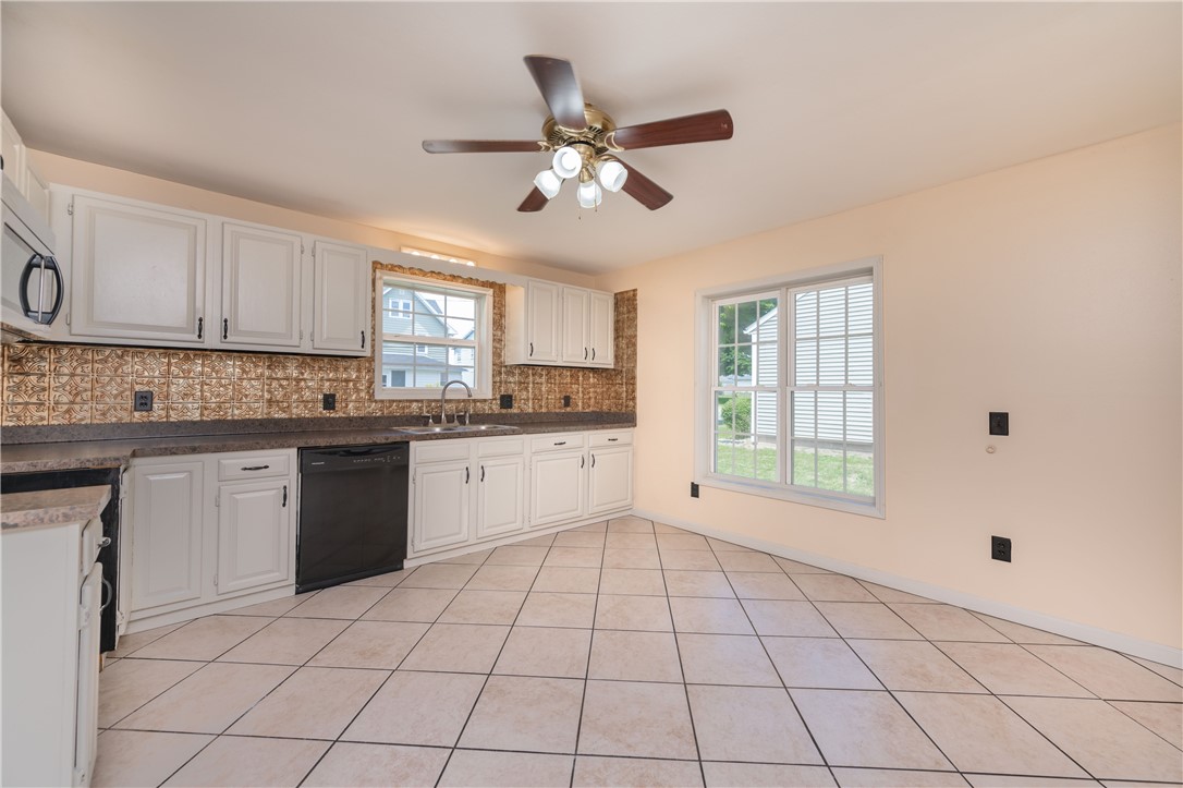 140 Abbott Street Rochester, NY 14606 - Photo 8 of 41