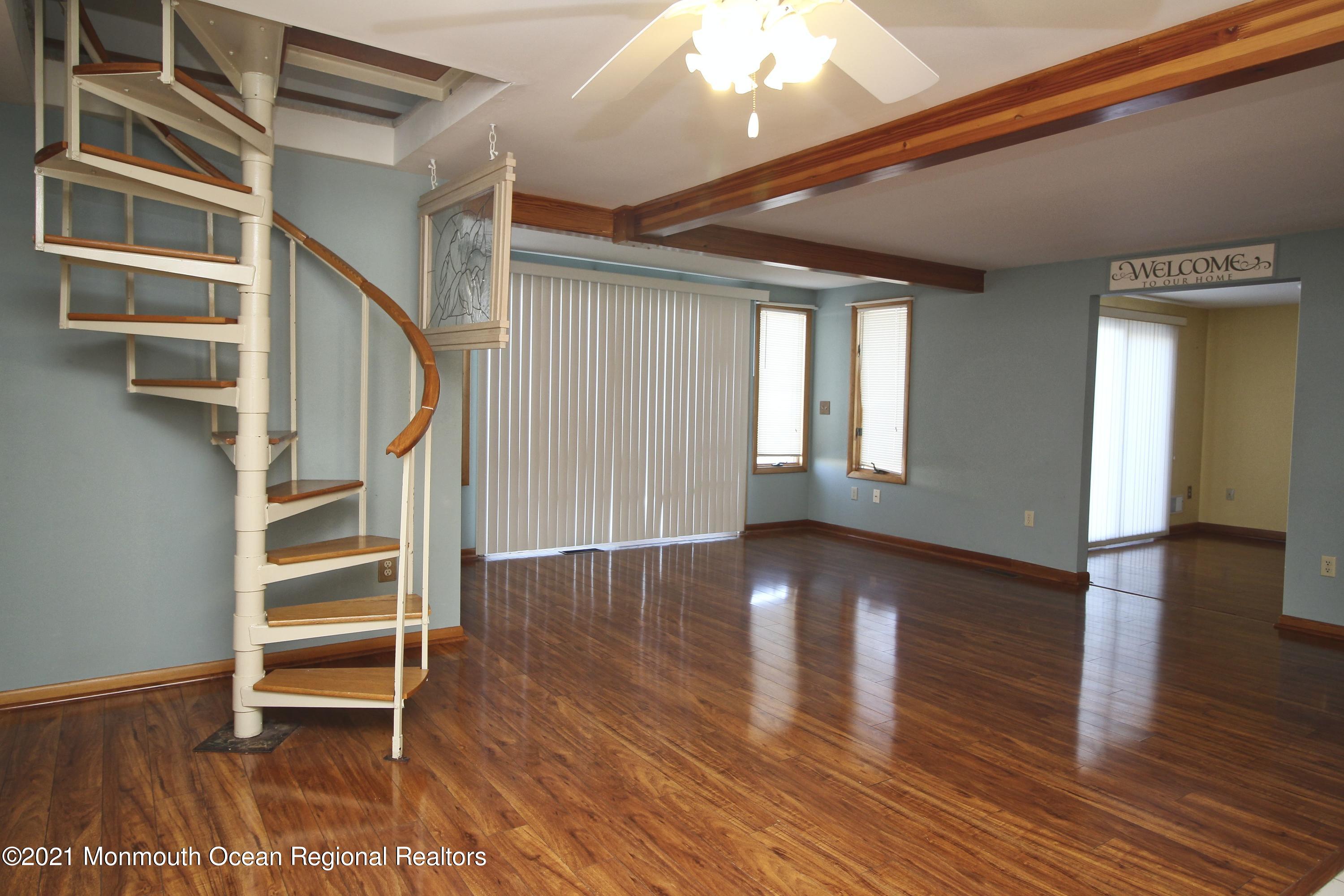 32 Compass Road Waretown, NJ 08758 - Photo 17 of 34 13