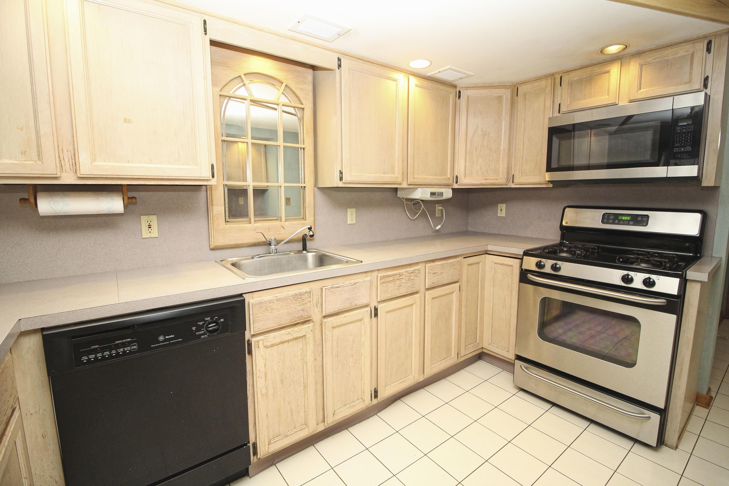 32 Compass Road Waretown, NJ 08758 - Photo 7 of 34 8