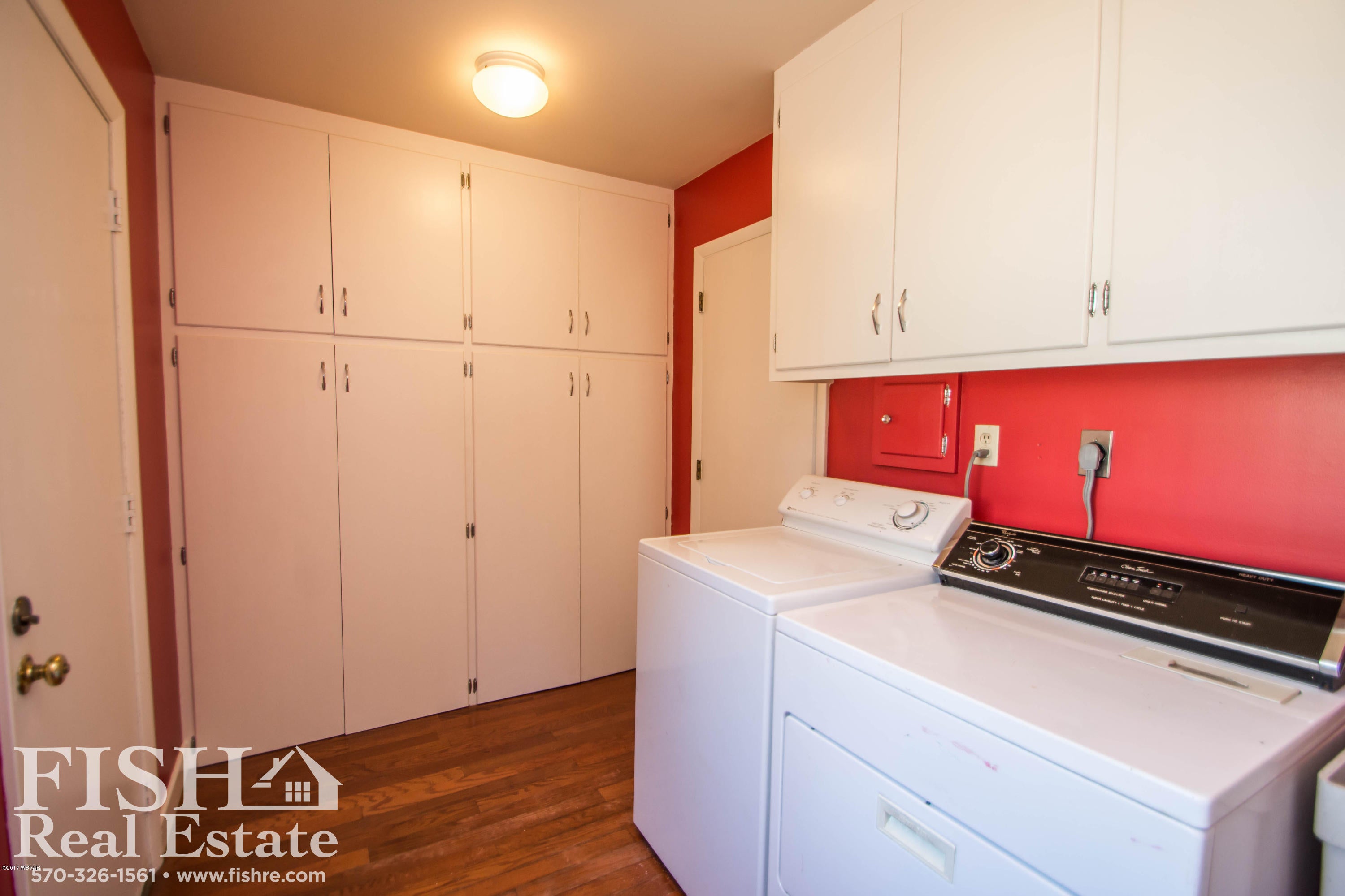 1781 Ravine Road Williamsport, PA 17701 - Photo 13 of 27 Laundry