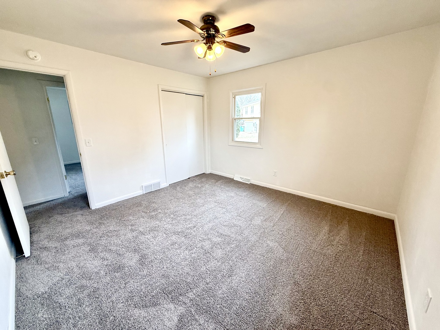 1426 Kings Court Colona, IL 61241 - Photo 13 of 31