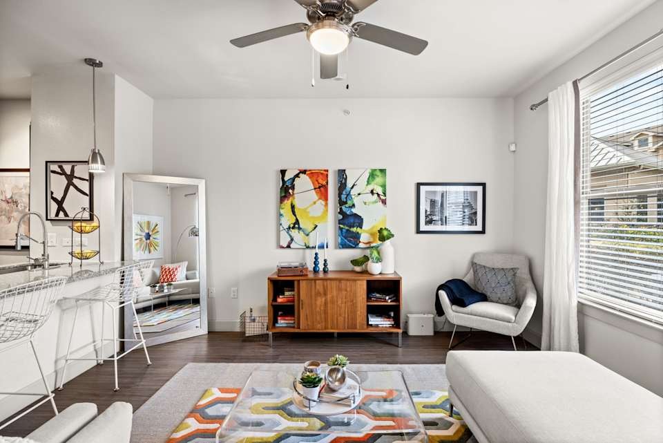 8800 South 1st Street, Unit 1124 Austin, TX 78748 - Photo 10 of 20 a living room with furniture and a window