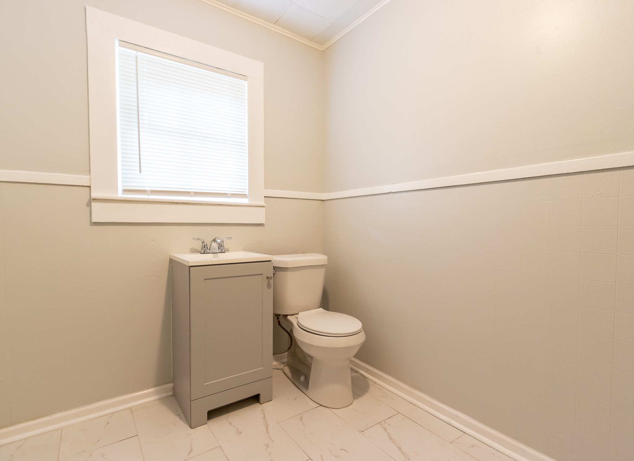 308 West Sidnor Street Alvin, TX 77511 - Photo 14 of 17