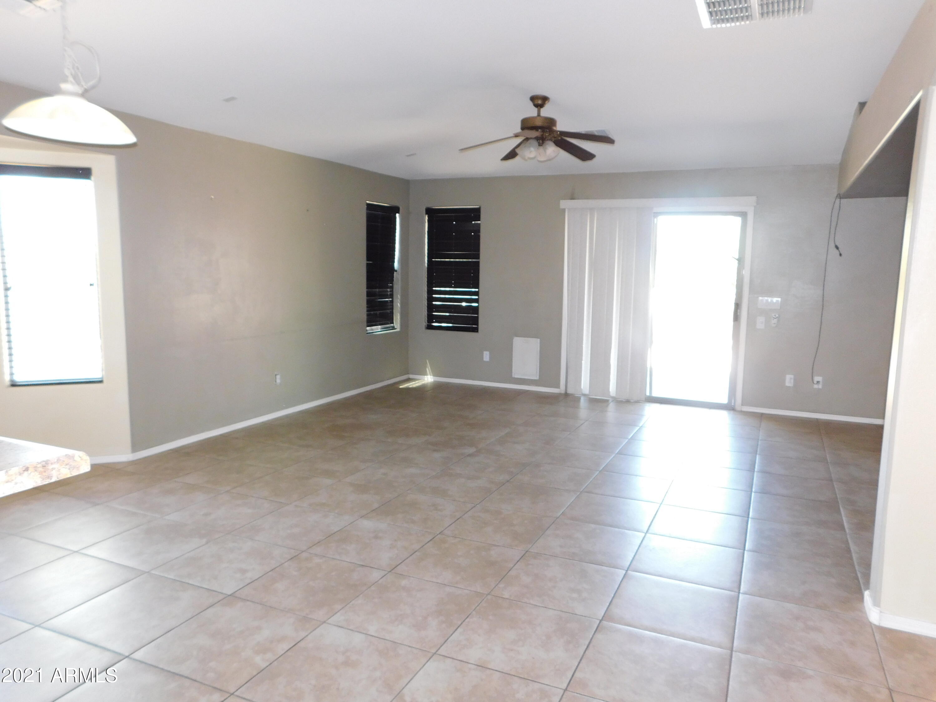 4308 West Alta Vista Road Laveen, AZ 85339 - Photo 22 of 39 GREAT ROOM 2