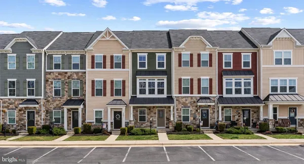 $635,000 | 24829 Coats Square, Aldie, VA 20105