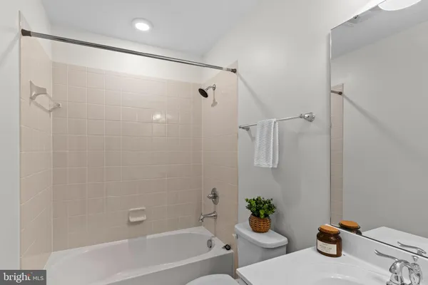 $635,000 | 24829 Coats Square, Aldie, VA 20105