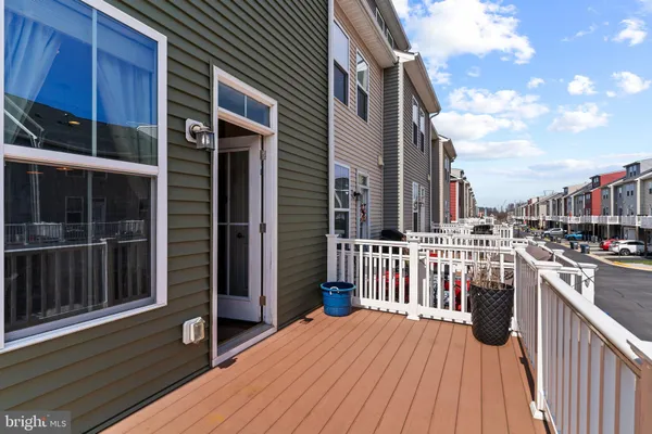 $635,000 | 24829 Coats Square, Aldie, VA 20105