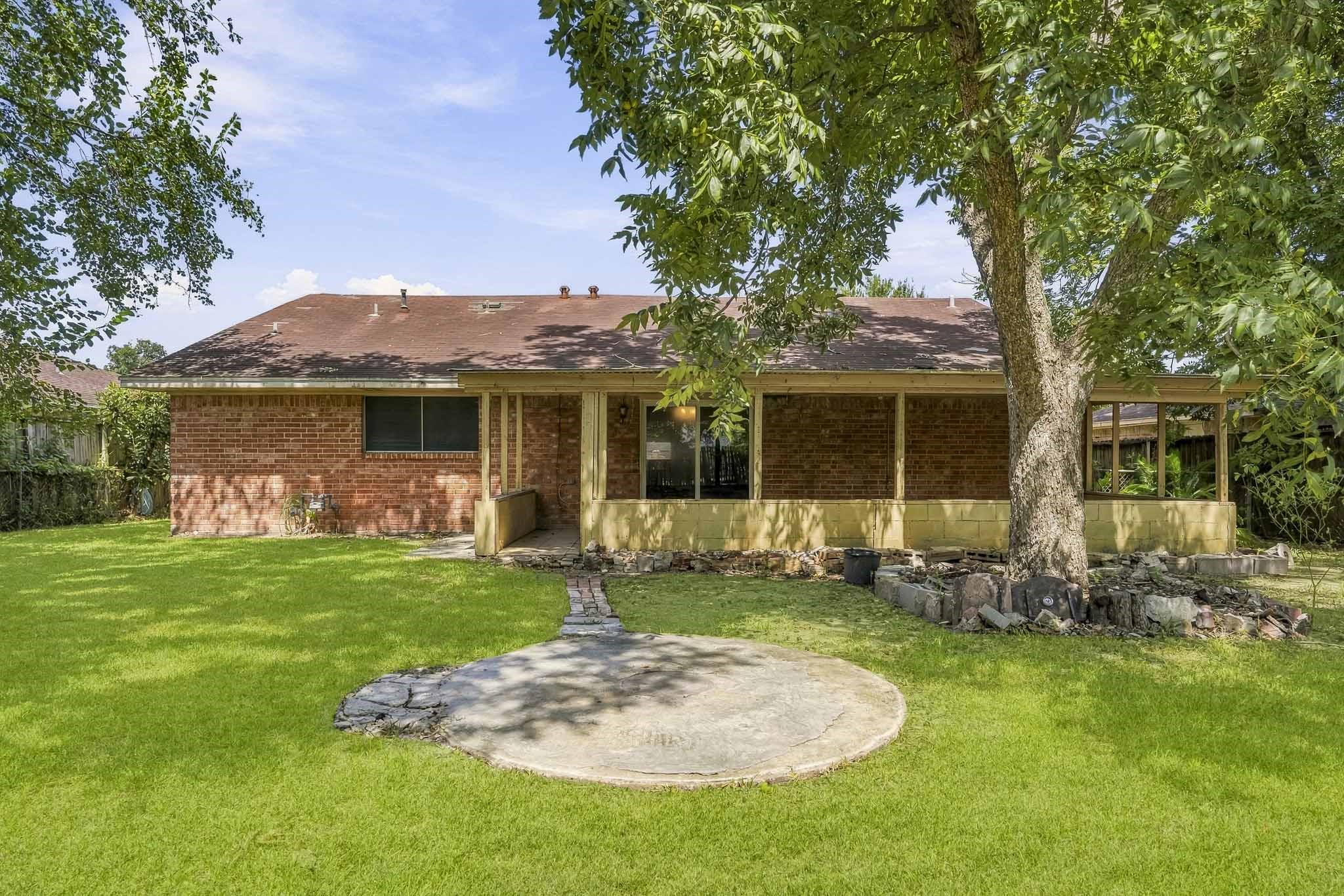 9347 Colleen Road Houston, TX 77080 - Photo 15 of 17 Gallery Image 15