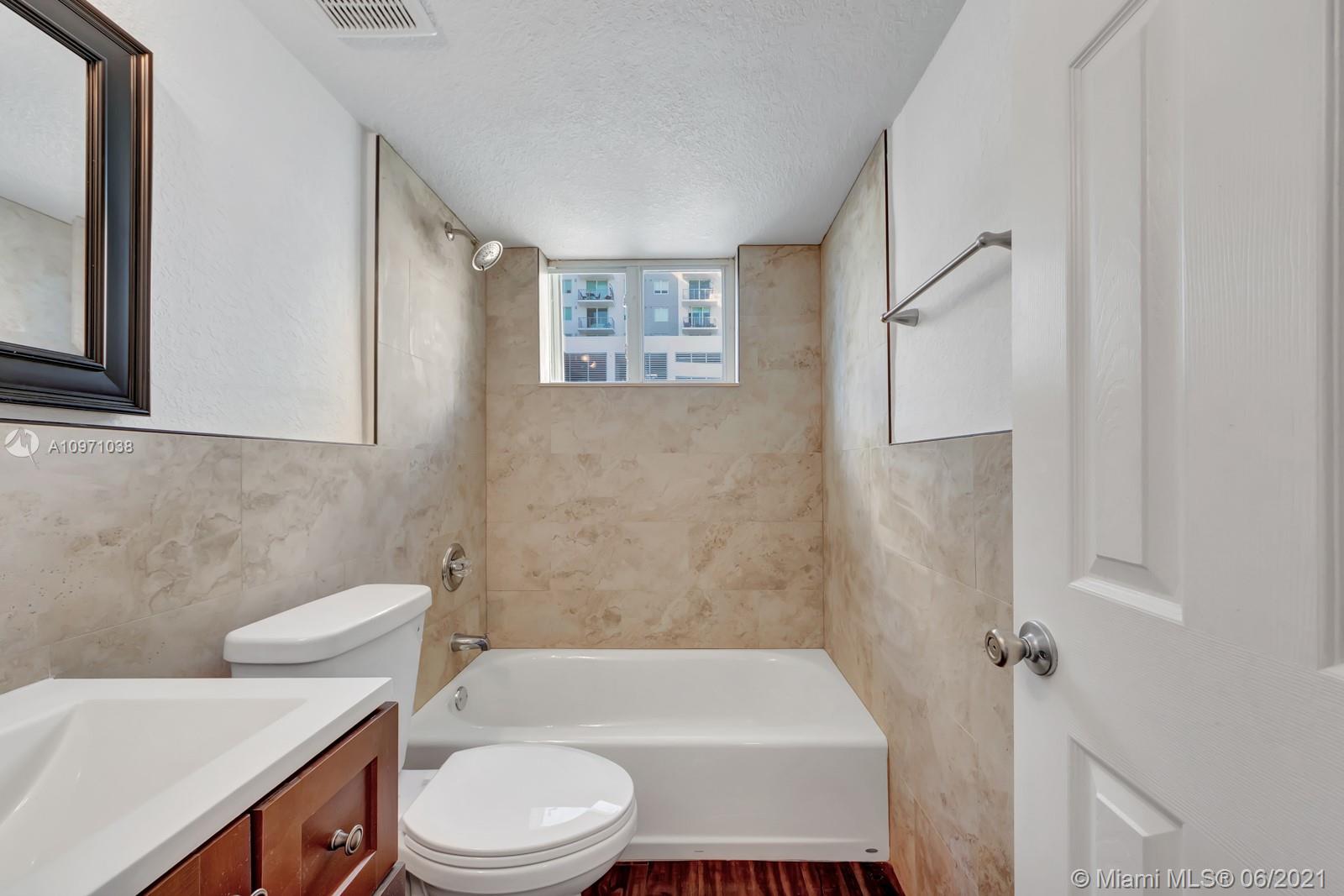 220 Northwest 7th Avenue, Unit 4 Miami, FL 33128 - Photo 14 of 25