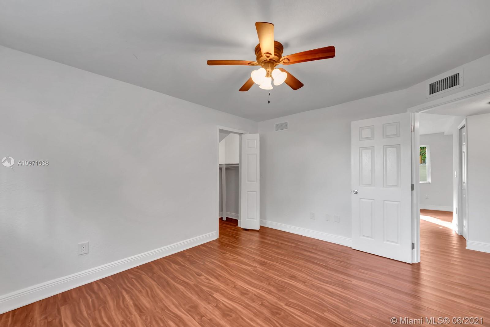 220 Northwest 7th Avenue, Unit 4 Miami, FL 33128 - Photo 19 of 25