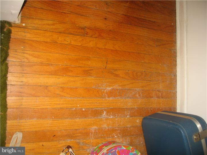 3328 Chesterfield Road Philadelphia, PA 19114 - Photo 13 of 23 Gallery Image 13