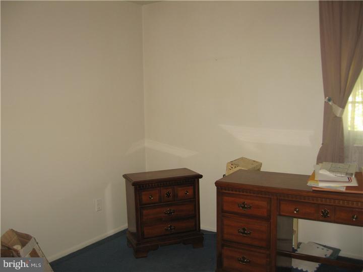 3328 Chesterfield Road Philadelphia, PA 19114 - Photo 14 of 23 Gallery Image 14