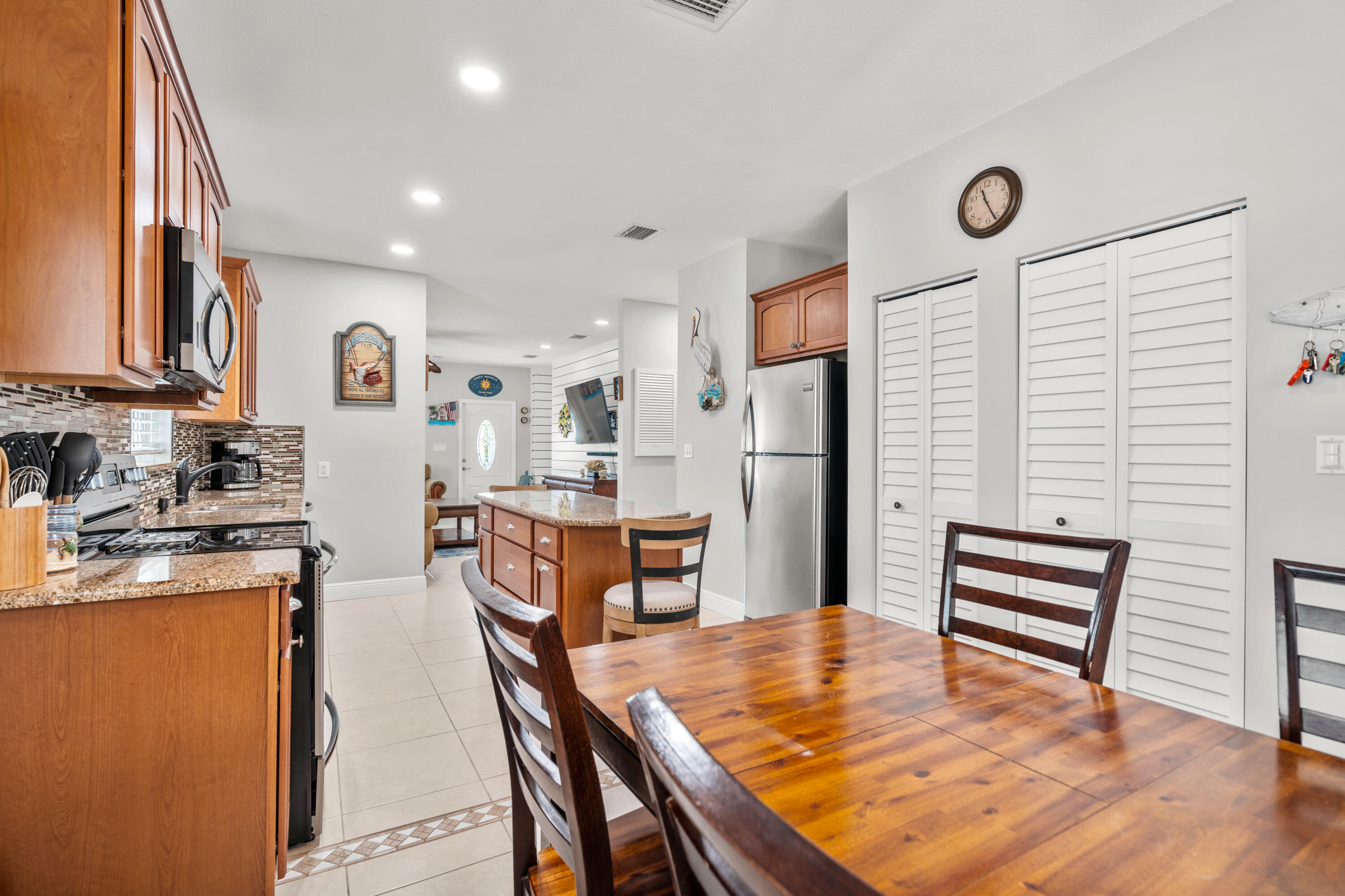 312 Ryan Avenue Key Largo, FL 33037 - Photo 13 of 47 2026_03_06 312 RYAN AVE KELSEY-23