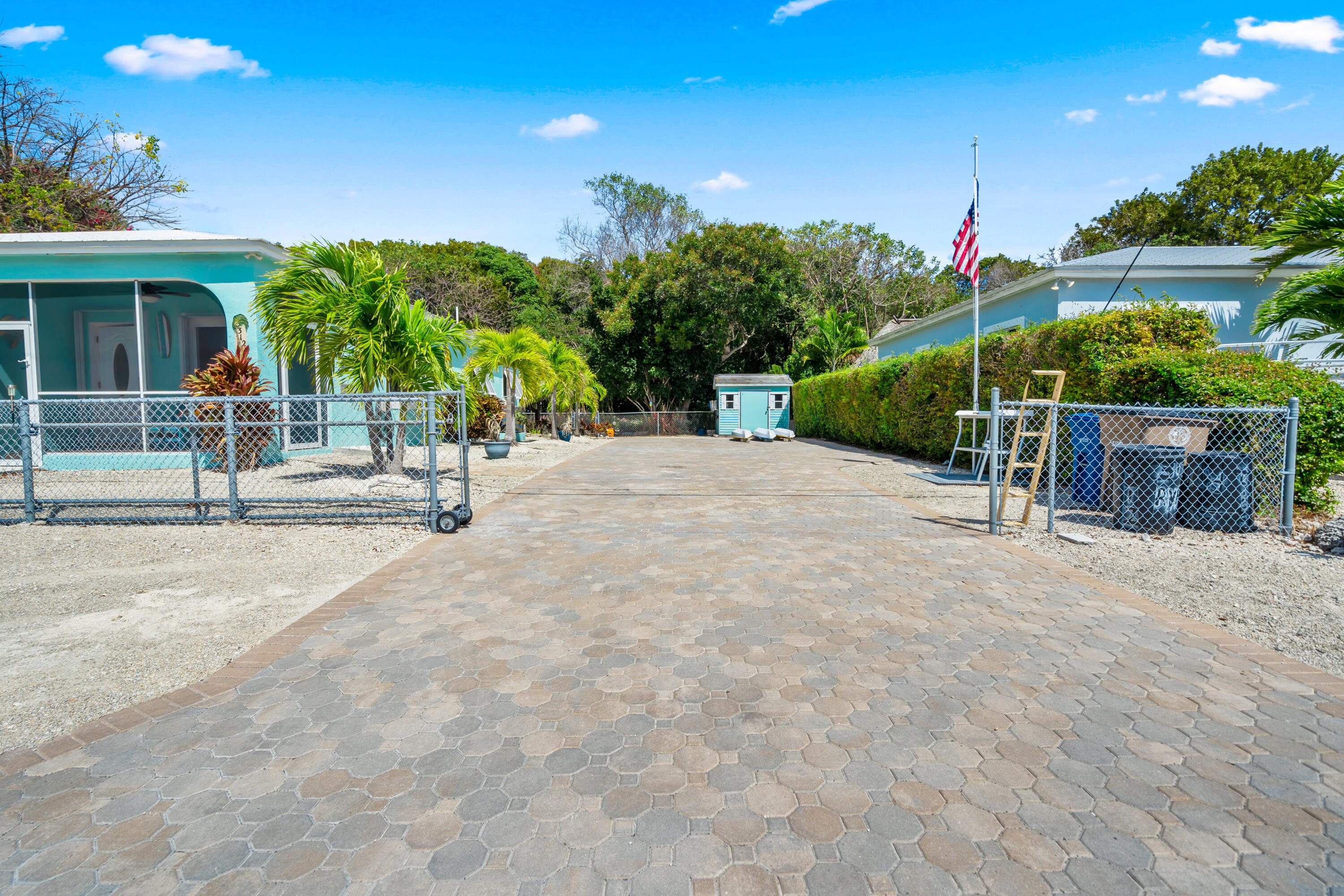 312 Ryan Avenue Key Largo, FL 33037 - Photo 3 of 47 2026_03_06 312 RYAN AVE KELSEY-33