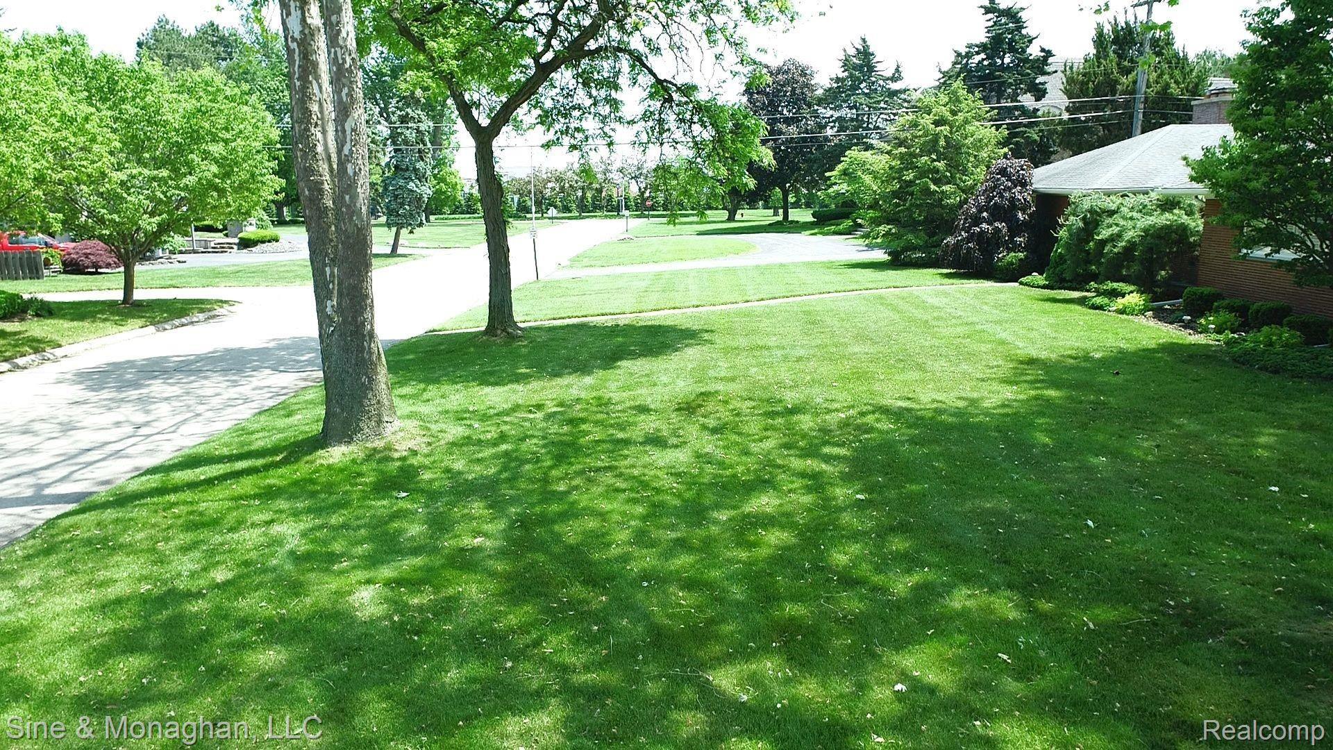 11 Willison Road Grosse Pointe, MI 48236 - Photo 53 of 63 53.jpg
