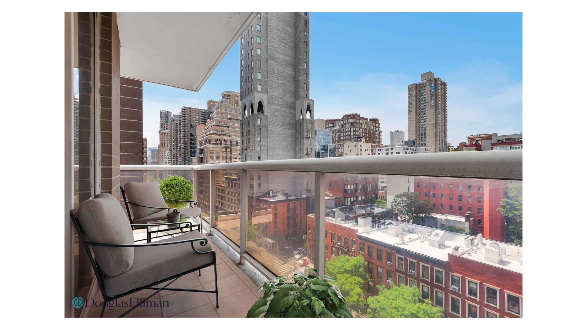 200 East 89th Street, Unit 9B Manhattan, NY 10128 - Photo 4 of 17