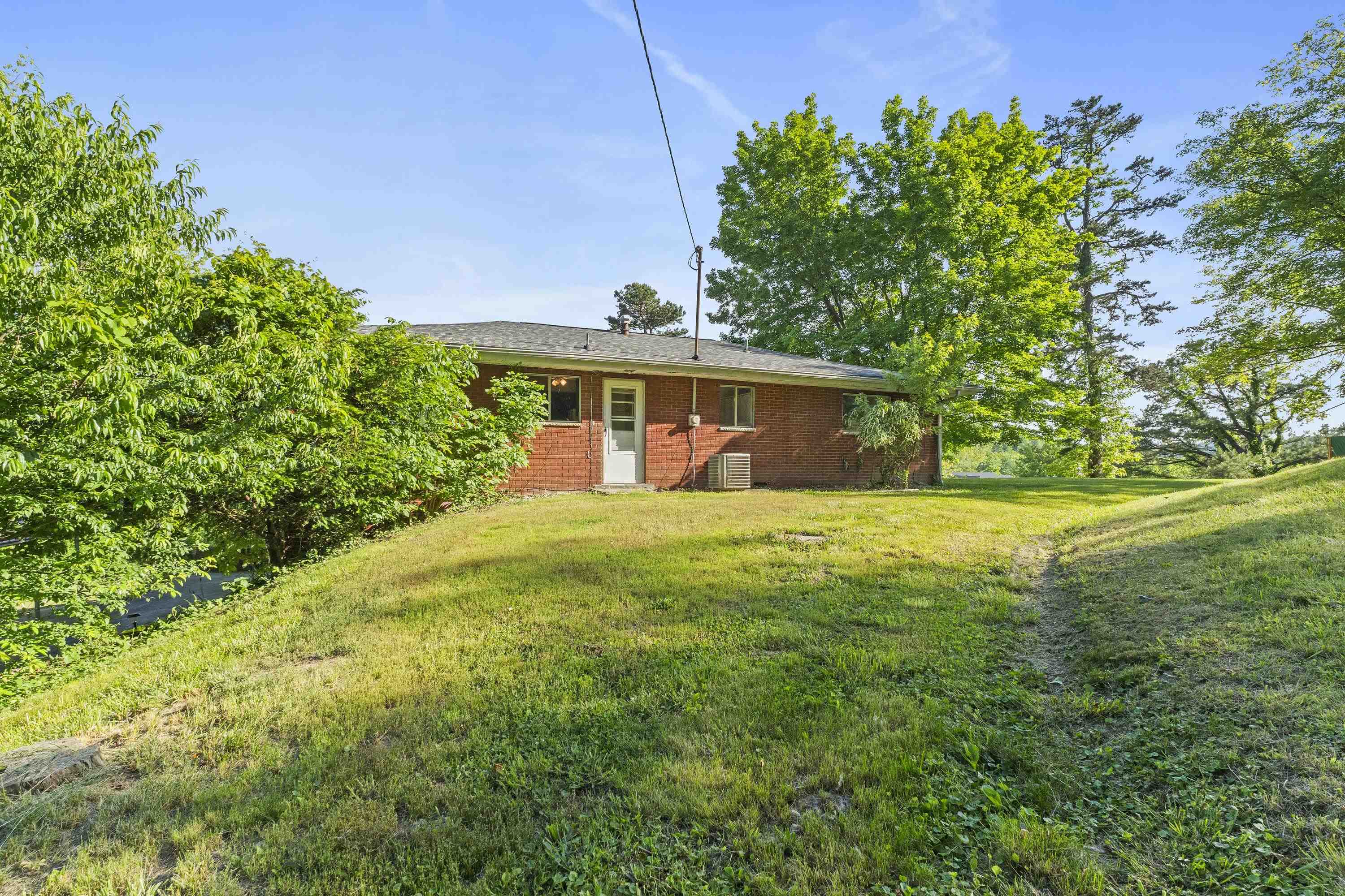 844 Bellefonte Princess Road Ashland, KY 41102 - Photo 26 of 34