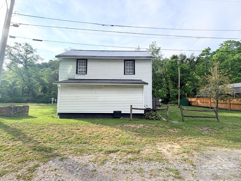 62 Cornsilk Road Switchback, WV 24887 - Photo 8 of 21 Gallery Image 8