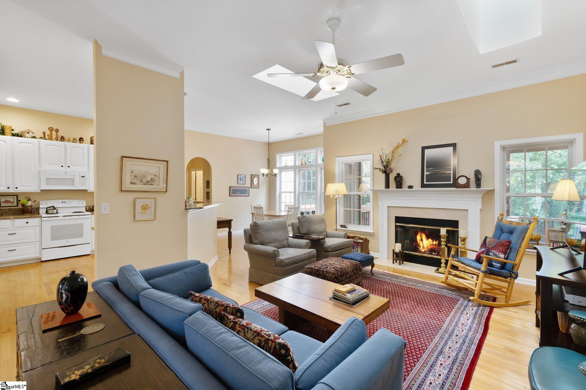 25 Bentley Way Greer, SC 29650 - Photo 8 of 31