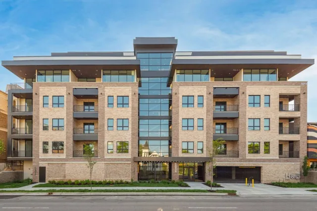 $599,900 | 1014 16th Avenue South, Unit 411, Nashville, TN 37212