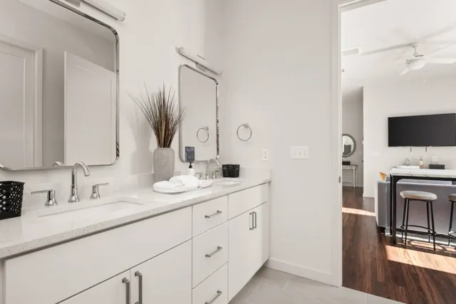 $599,900 | 1014 16th Avenue South, Unit 411, Nashville, TN 37212