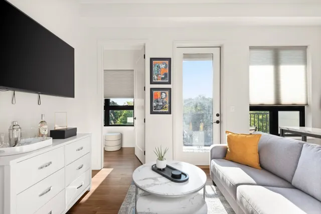 $599,900 | 1014 16th Avenue South, Unit 411, Nashville, TN 37212