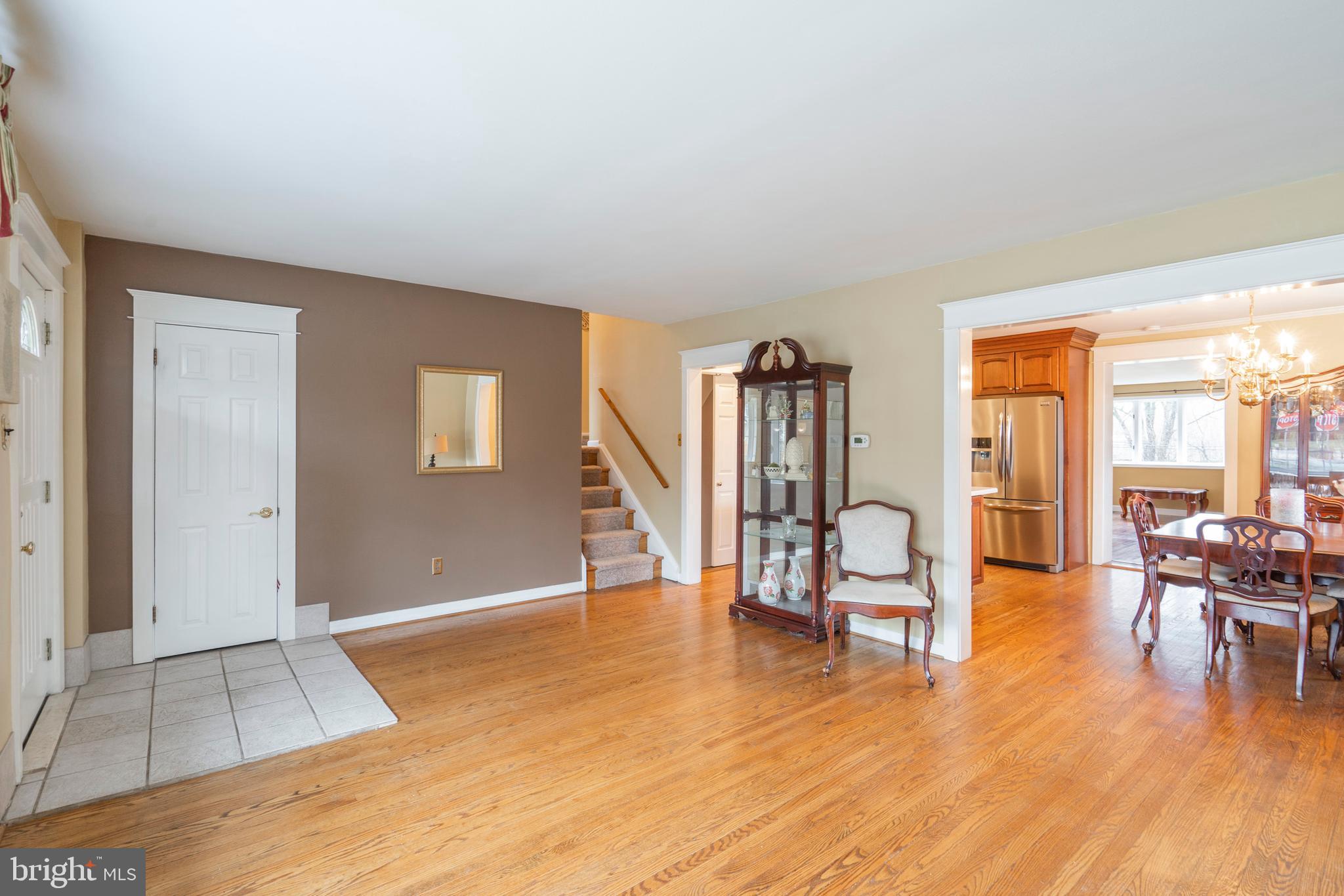102 Penn Oak Road Flourtown, PA 19031 - Photo 5 of 27